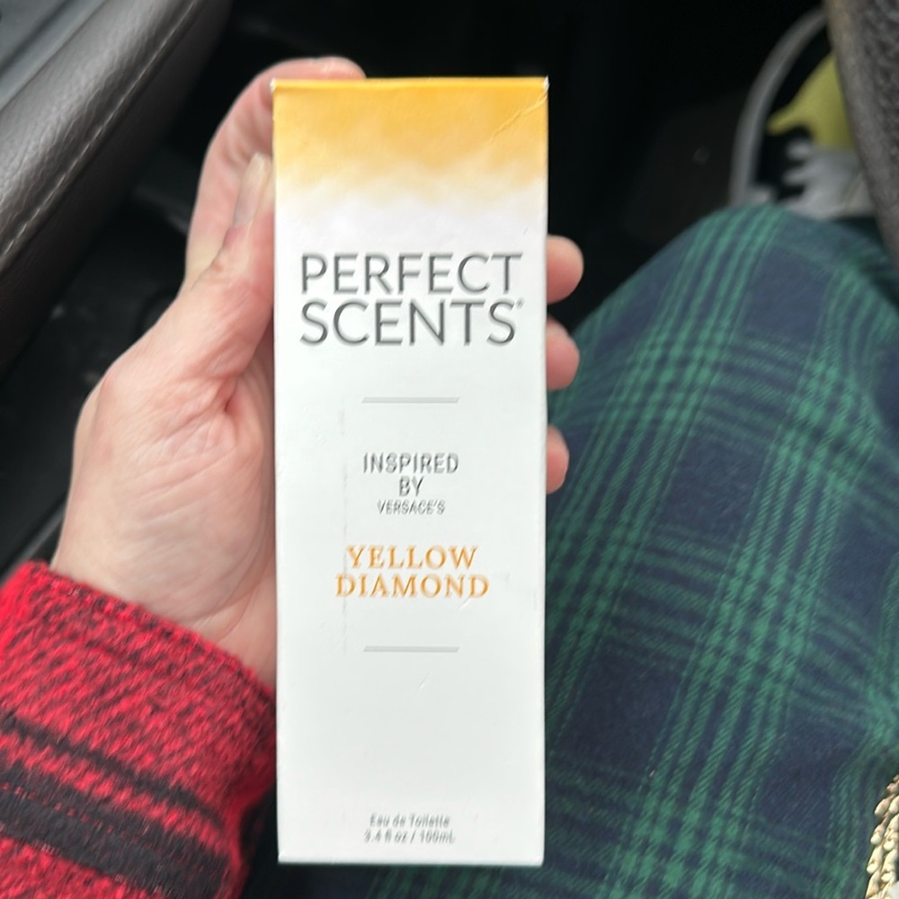 Yellow Diamond Eau de Toilette by Perfect Scents, 3.4 FL OZ, 100 ml